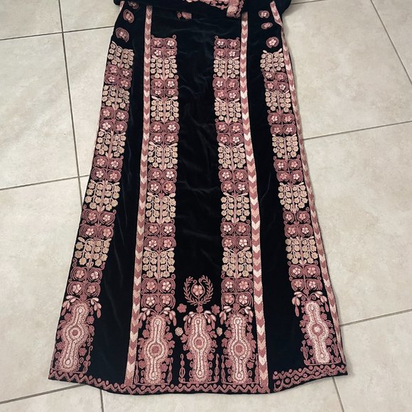 Stunning Custom made Velvet Black Palestinian Thobe Kaftan  Dress Abaya - Picture 8 of 9